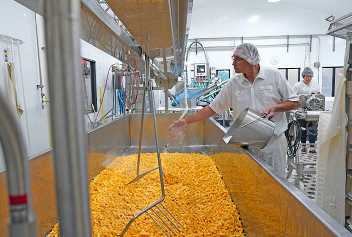 Salting Cheese Curds